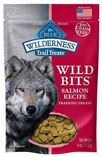 Blue Buffalo Wilderness Trail Treats Wild Bits Grain Free Soft-Moist Training Dog Treats, Salmon Recipe 4-oz bag