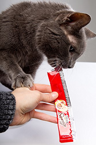 Delectables Squeeze Up Lickable Wet Cat Treats Chicken -32 Tubes (8 x 4 packs)